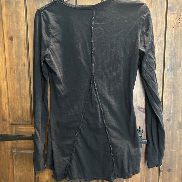 Free People henley with crochet detail size medium - Picture 5 of 7